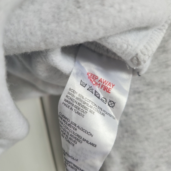 Urban Outfitters Grey Cat Sketch Sweatshirt - Picture 7 of 7